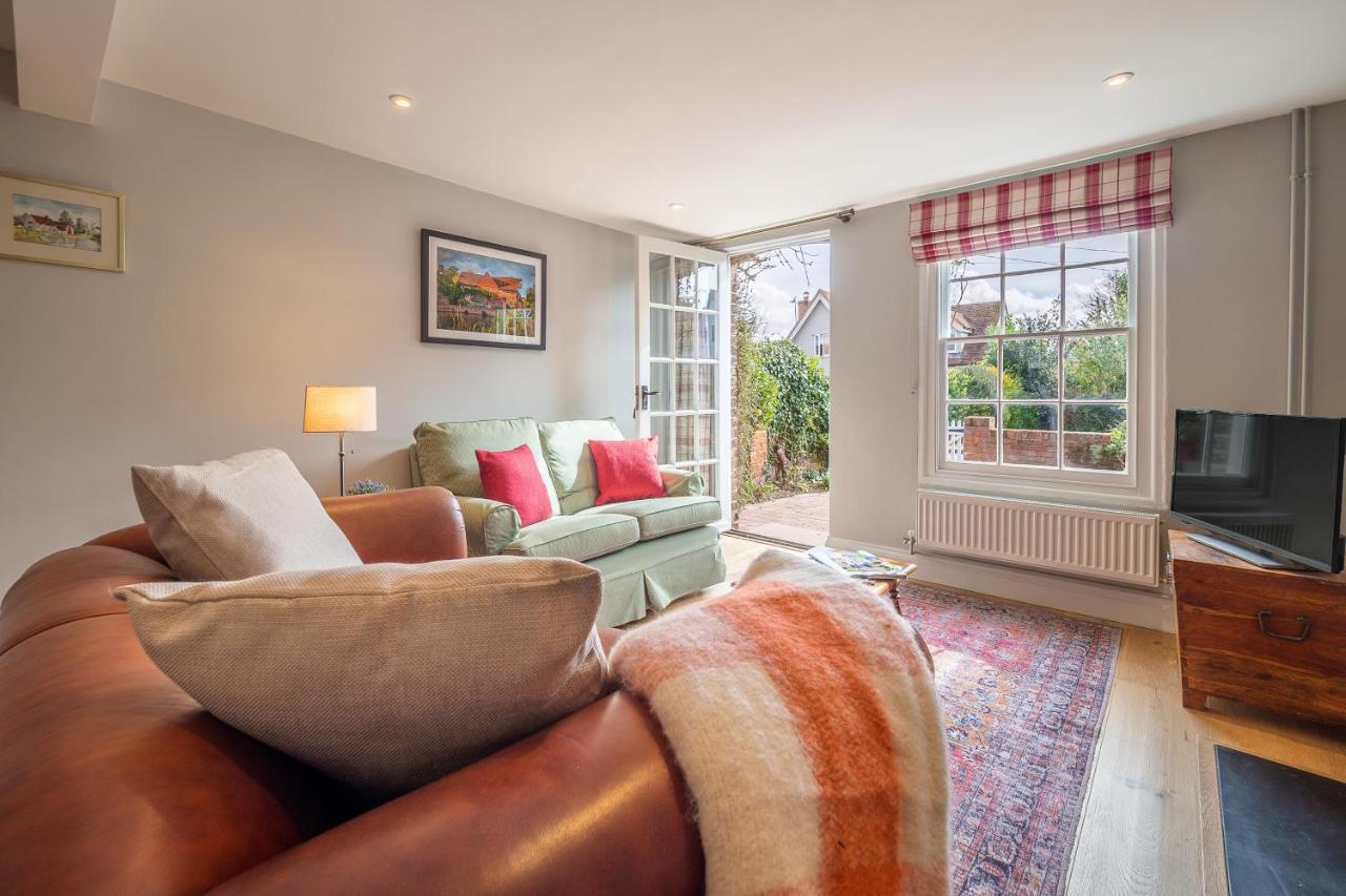 Adorable Cottage With A Log Burner In Heavenly Village - Constable Lodge Nayland Luaran gambar