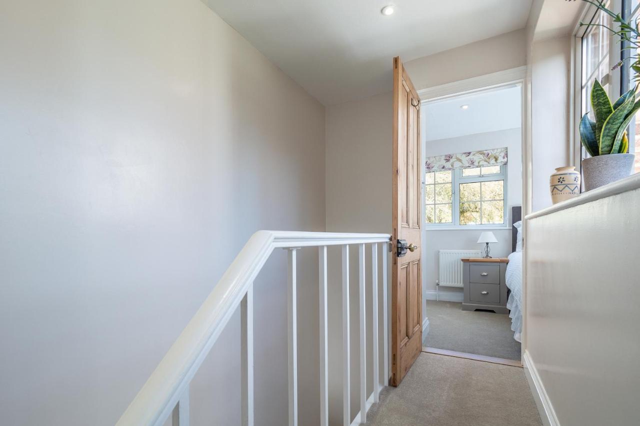 Adorable Cottage With A Log Burner In Heavenly Village - Constable Lodge Nayland Luaran gambar