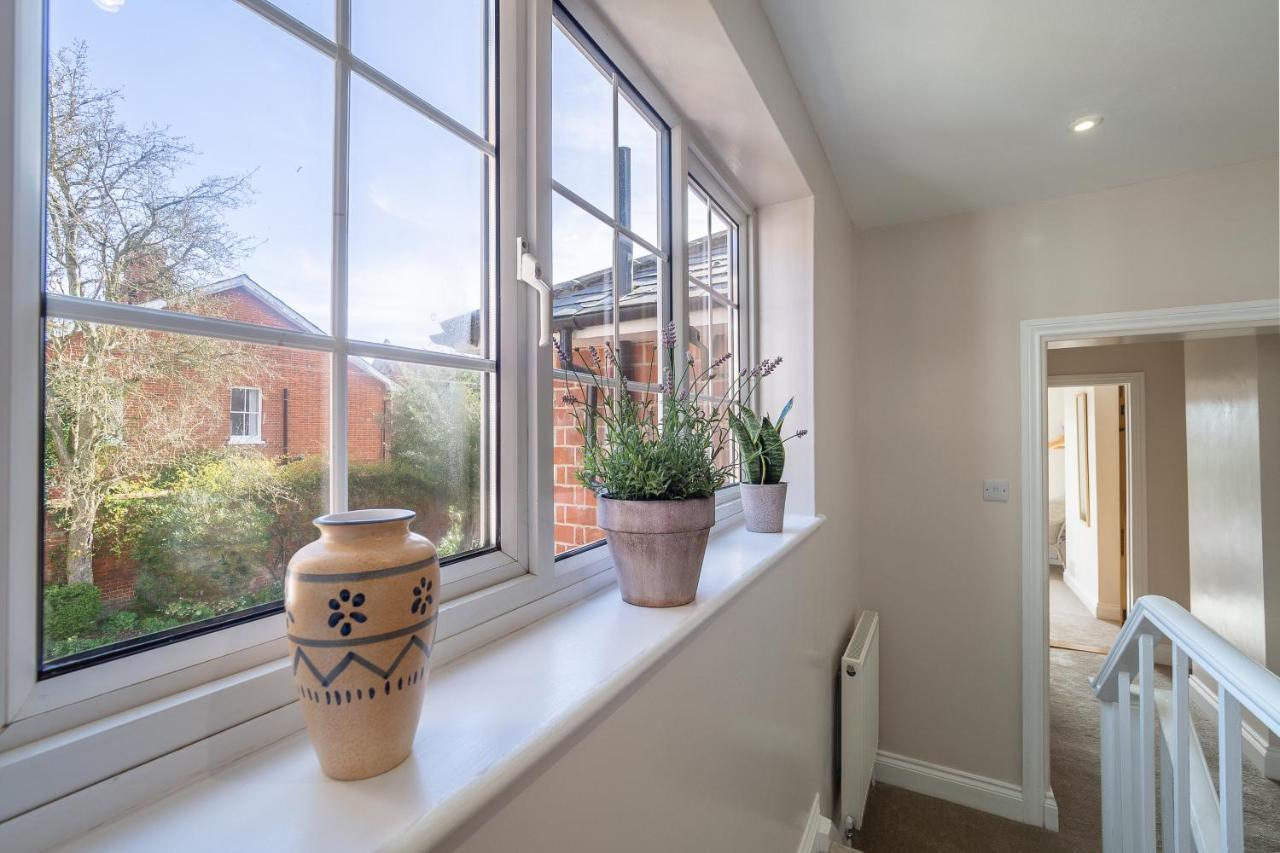 Adorable Cottage With A Log Burner In Heavenly Village - Constable Lodge Nayland Luaran gambar