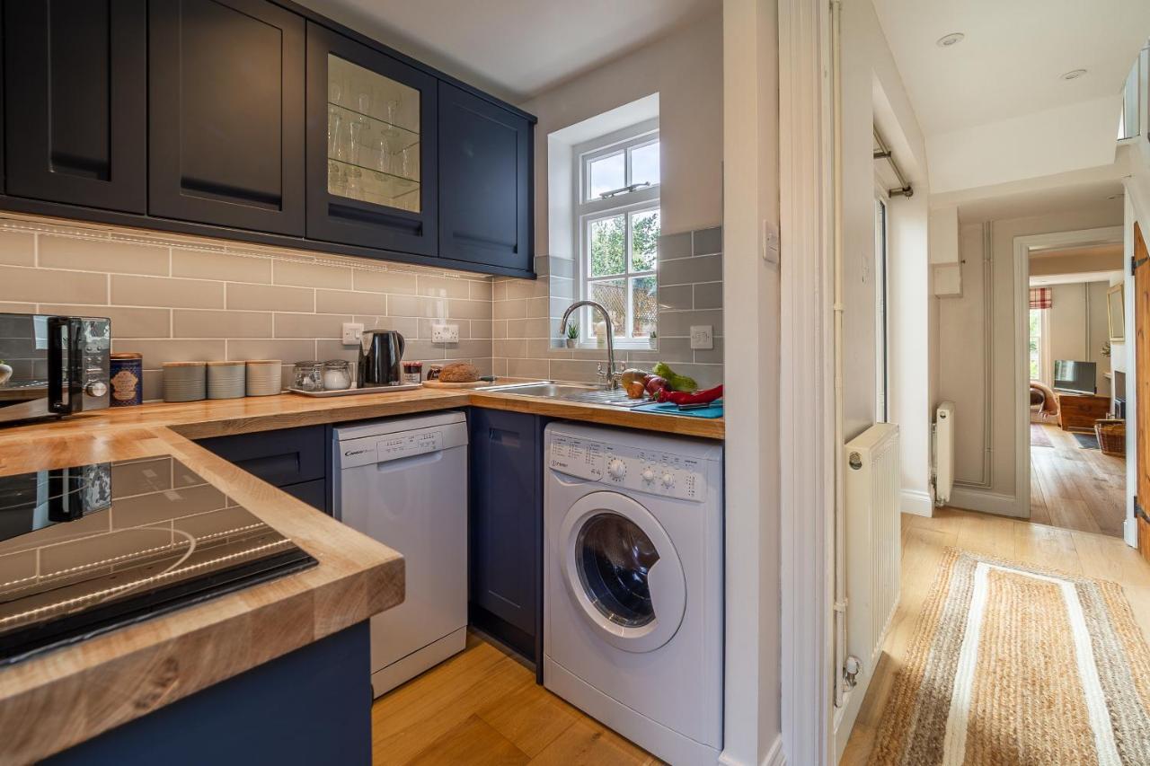 Adorable Cottage With A Log Burner In Heavenly Village - Constable Lodge Nayland Luaran gambar